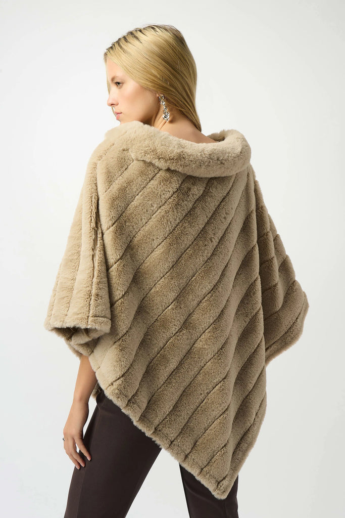 Joseph Ribkoff cape 253932