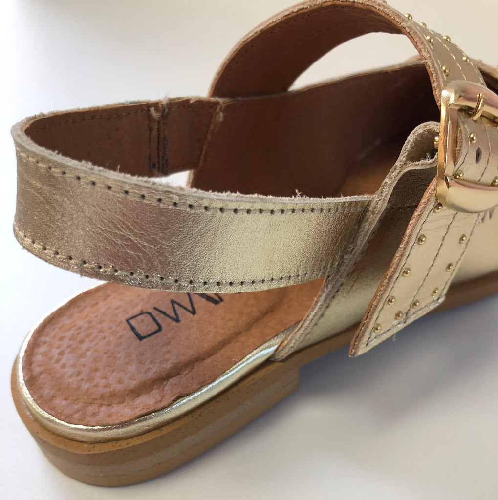 DW/RS 25069 Champagne slingback