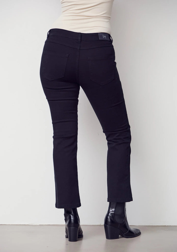 Isay Como Twill Flare Pant