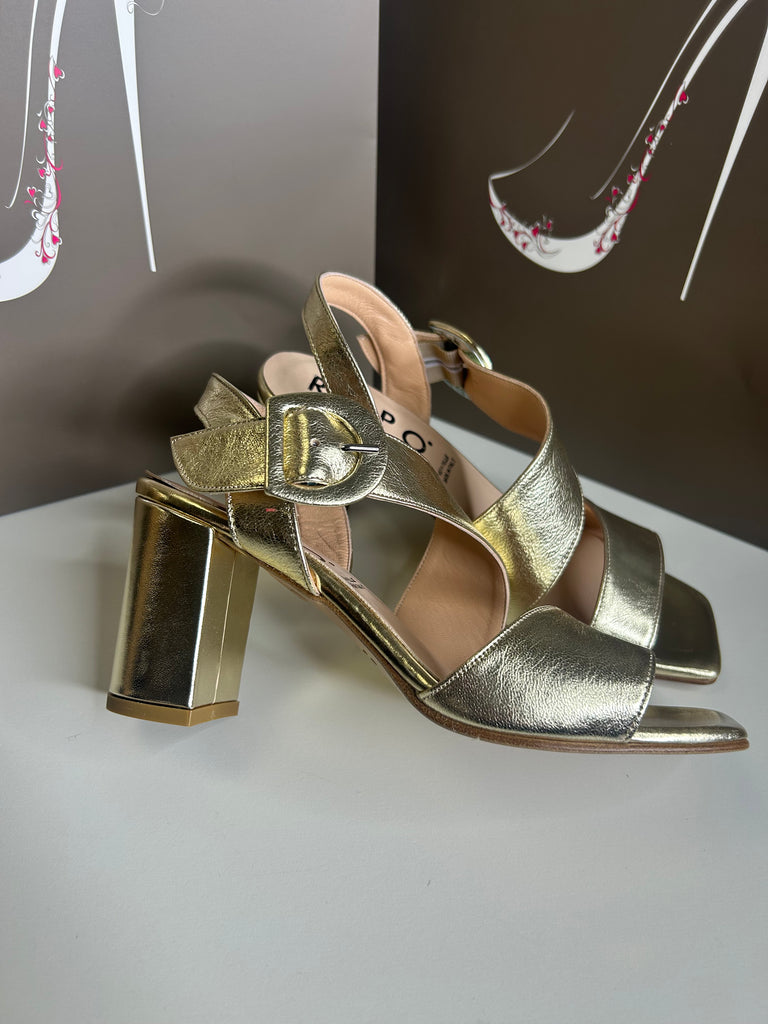 Repo 261082 High gold block heel sandal