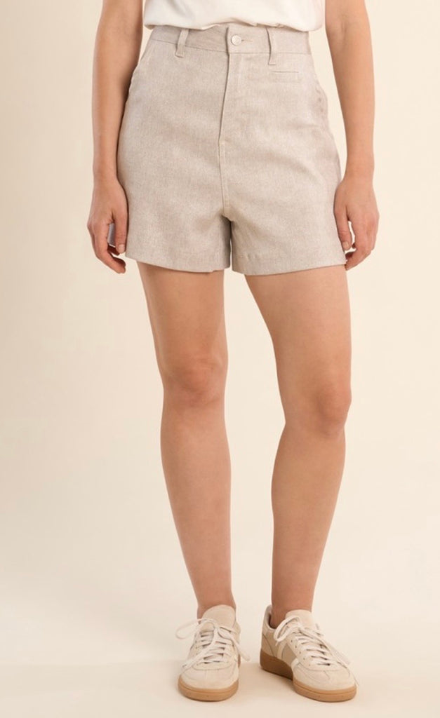 Molly beige shorts