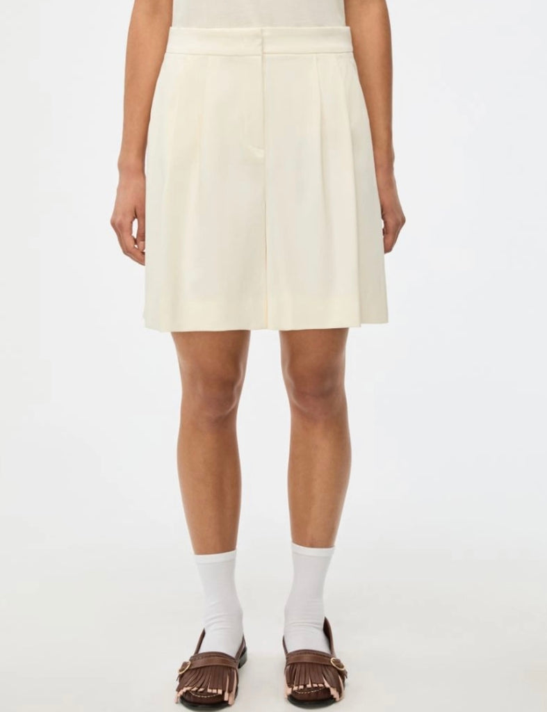 Ibldolmen shorts cream