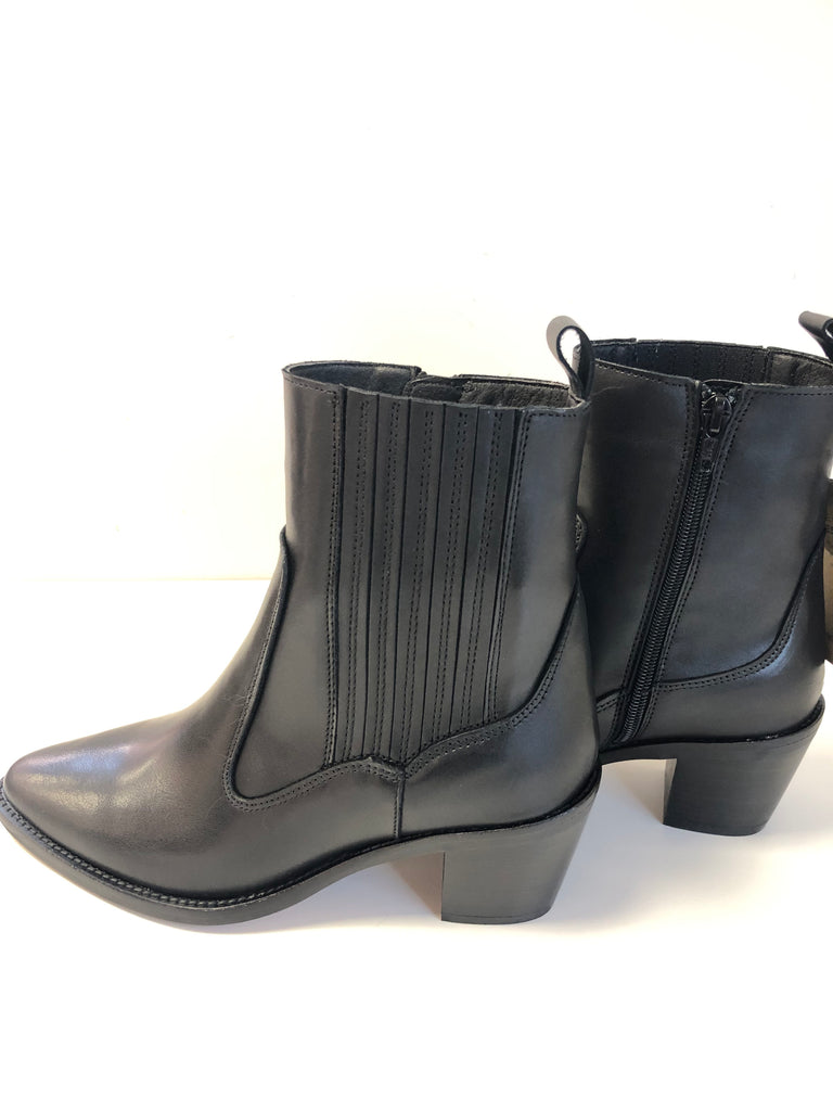 Alpe 25103 Black Boots