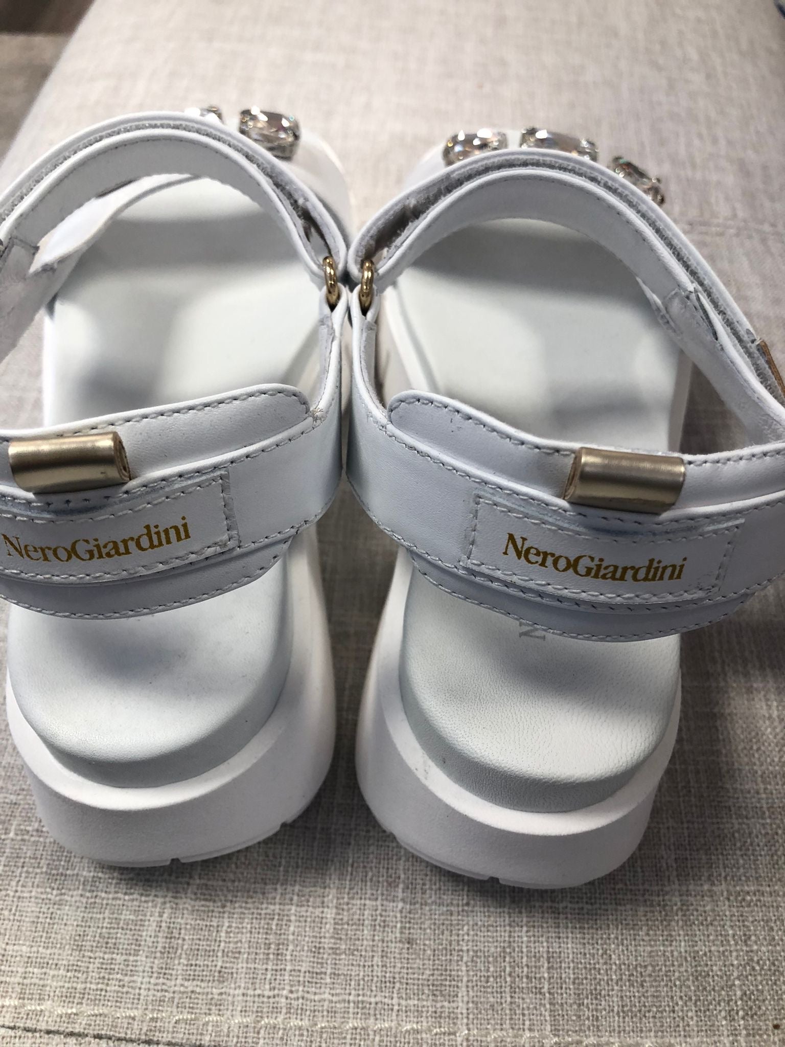 NeroGiardini Sandal 24091