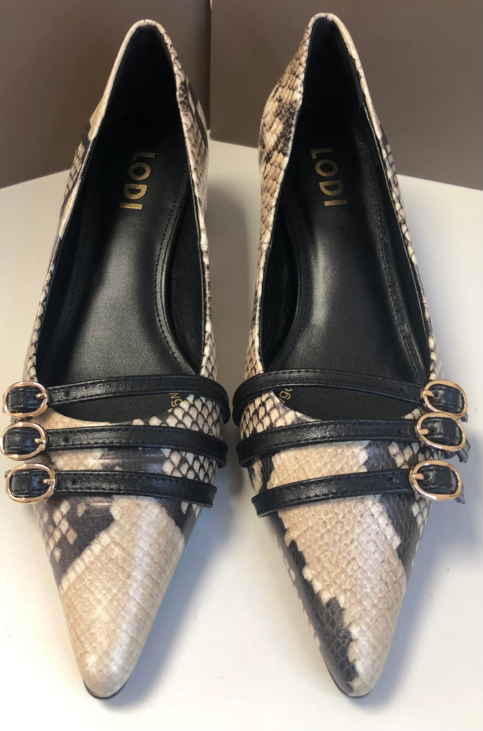 Lodi snake print shoe 25121