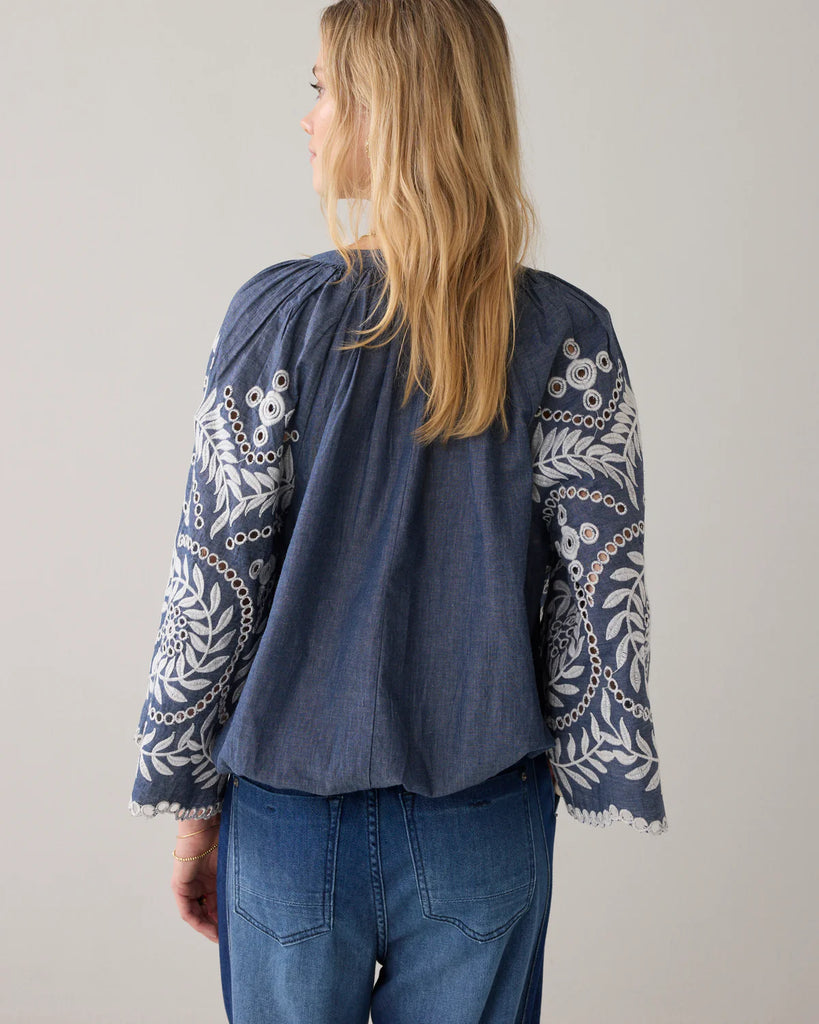 Summum Embroidered Top Chambray