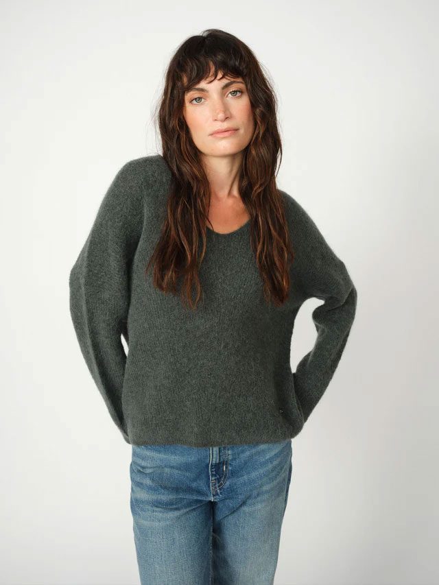 MM Thora V-Neck Knit Urban Chic