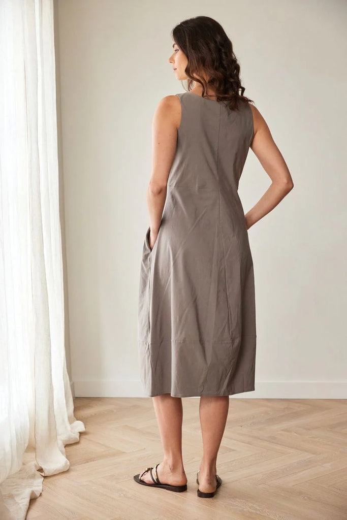 Peruzzi S26509 Technical sleeveless dress Taupe