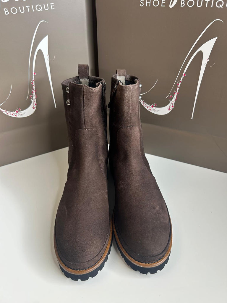 XSA 261137 Suede Ankle Boot