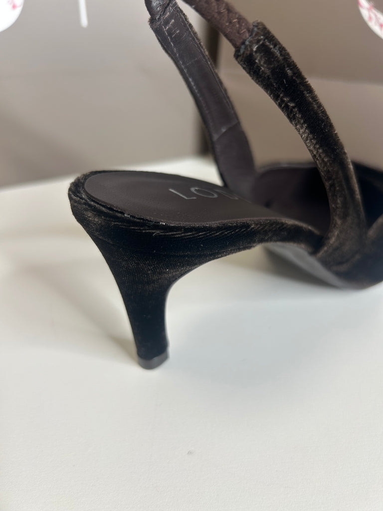 Lodi 261105 Dark Chocolate velvet slingback