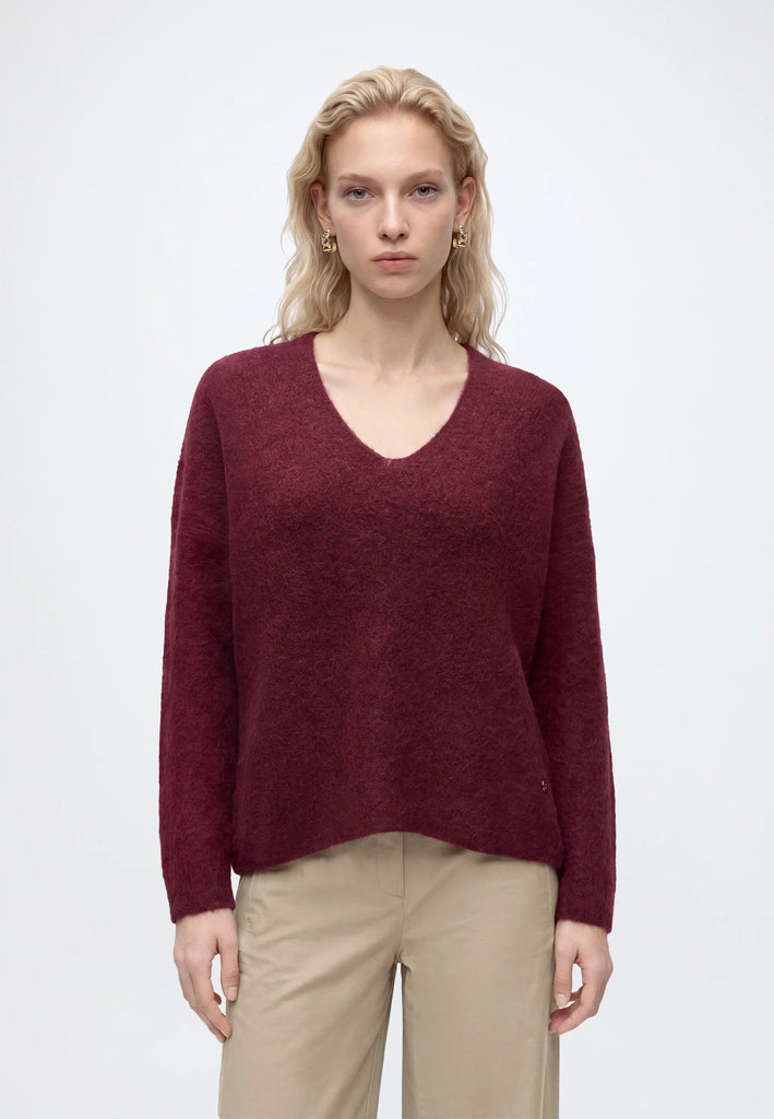 MMThora V-Neck Knit Cabernet