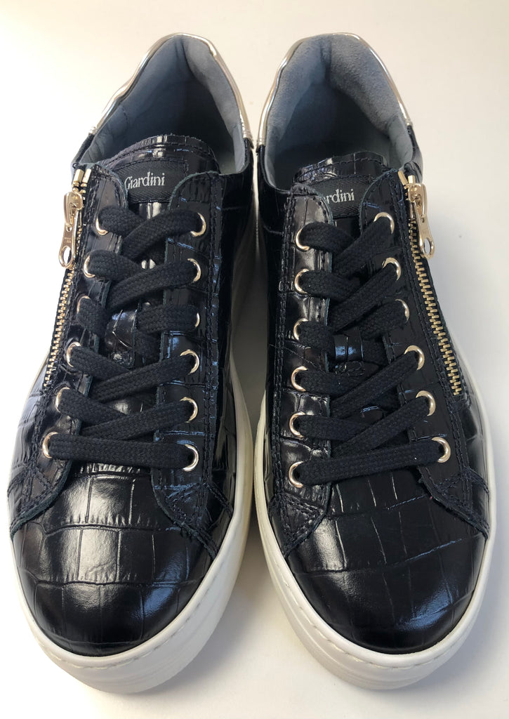 NeroGiardini trainer 25092