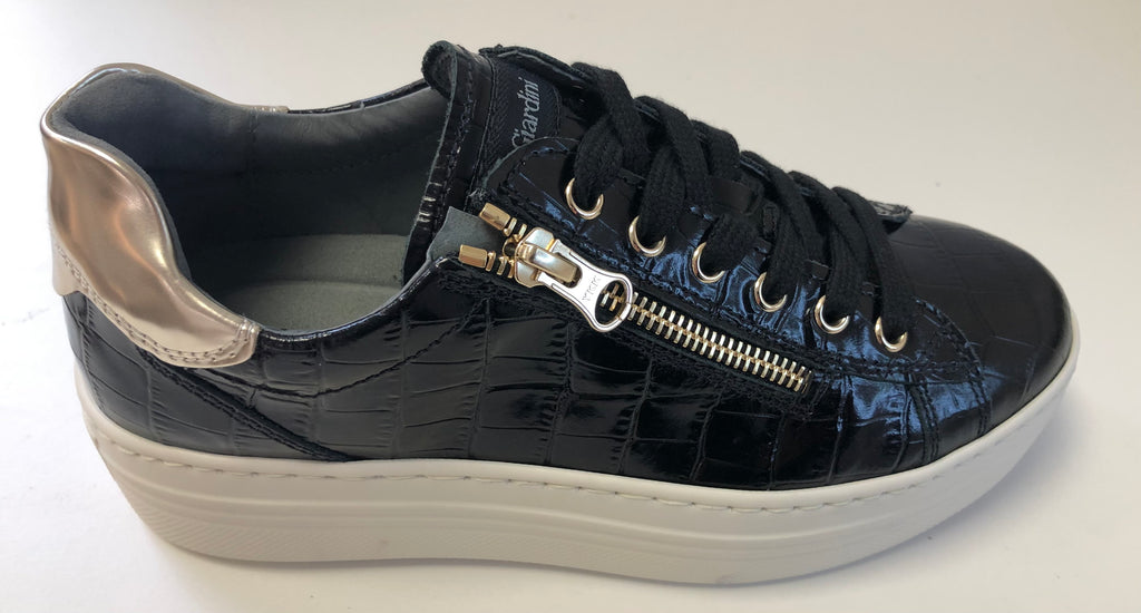 NeroGiardini trainer 25092