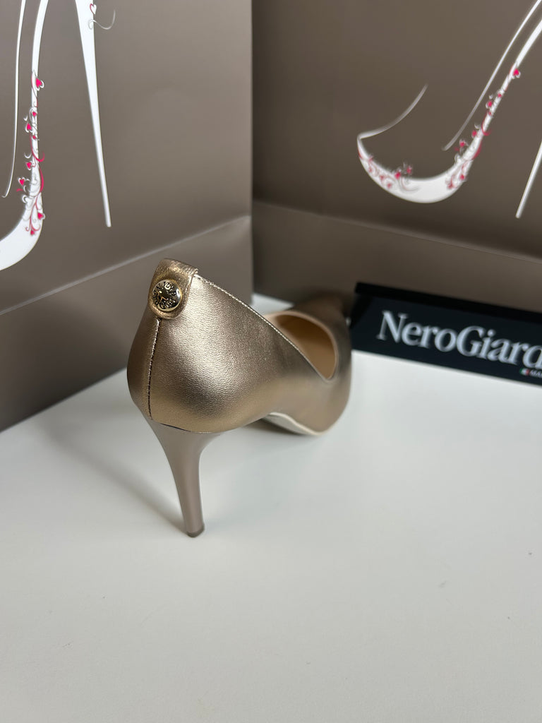 NeroGiardini 261161 Gold Stiletto