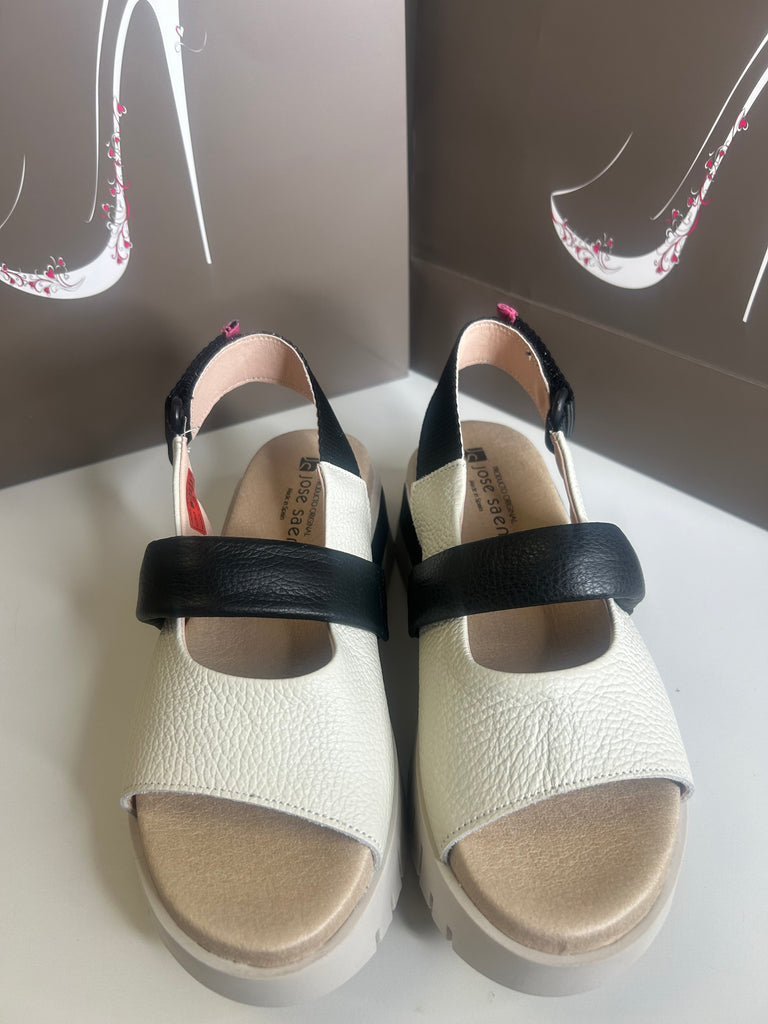 Jose Saenz 261072 Sandal Crm/blk