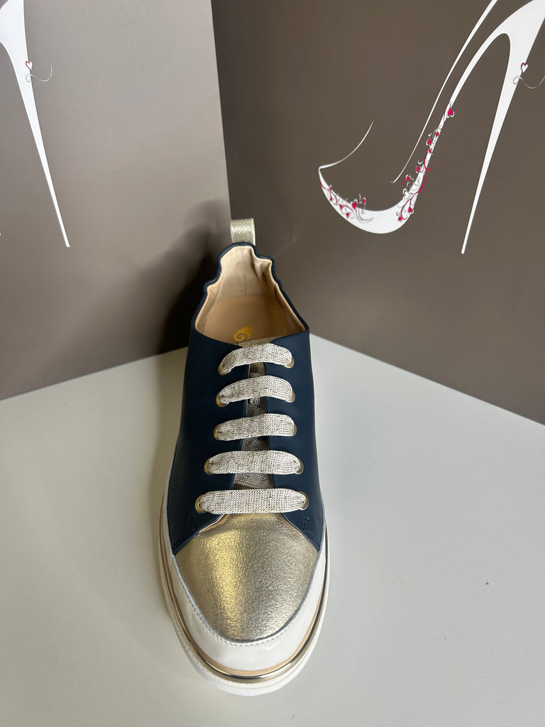 XSA trainer 261027 Navy/gold/cream
