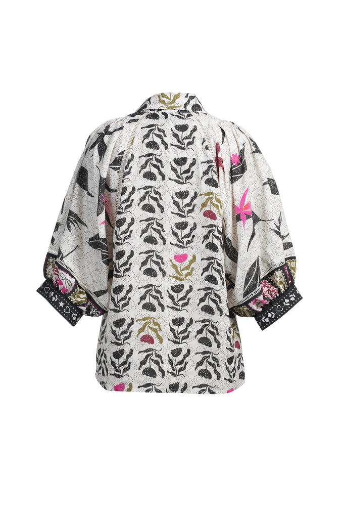 Emily Lovelock T1575