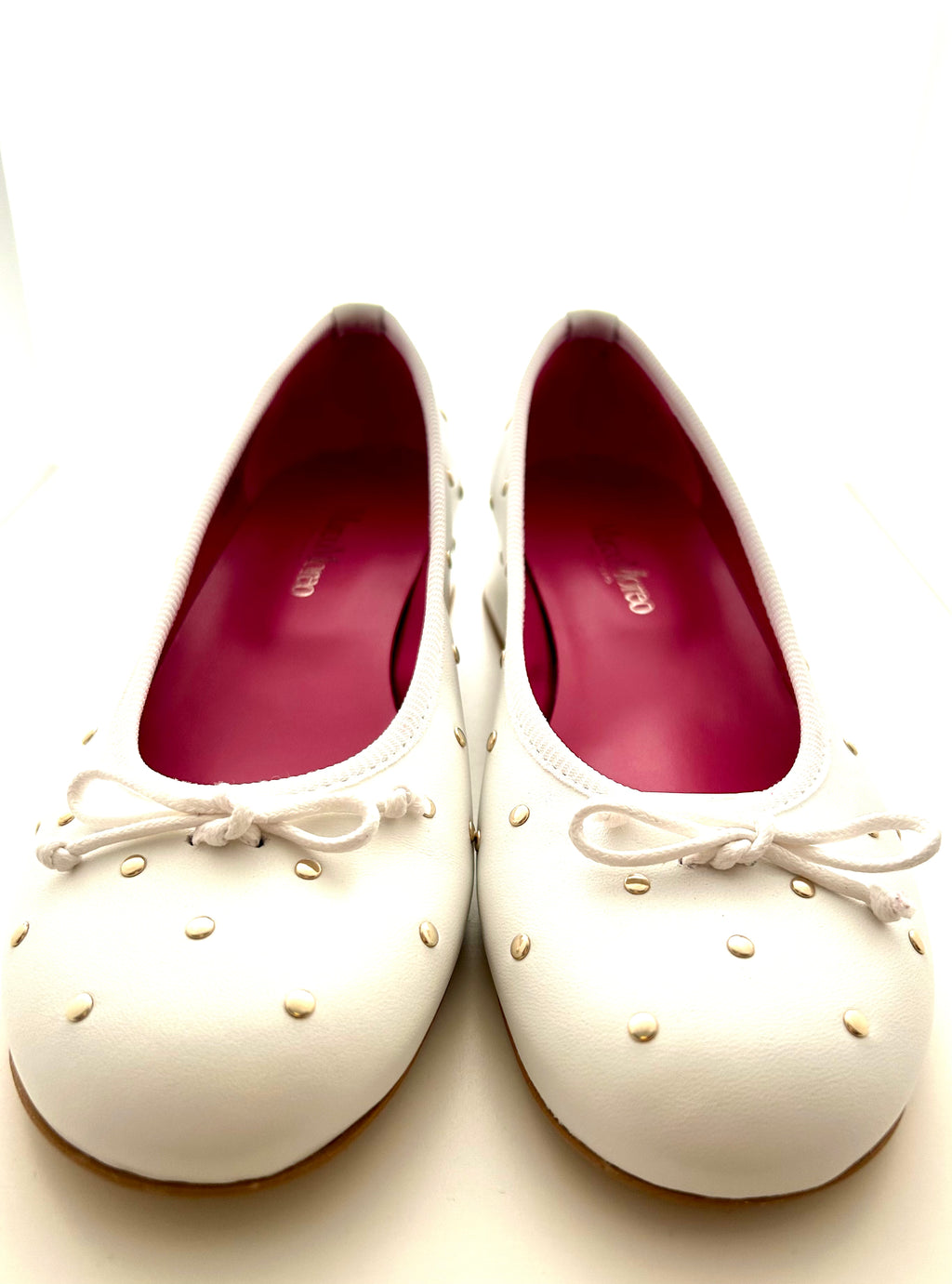 Marco Moreo 24035 White pumps