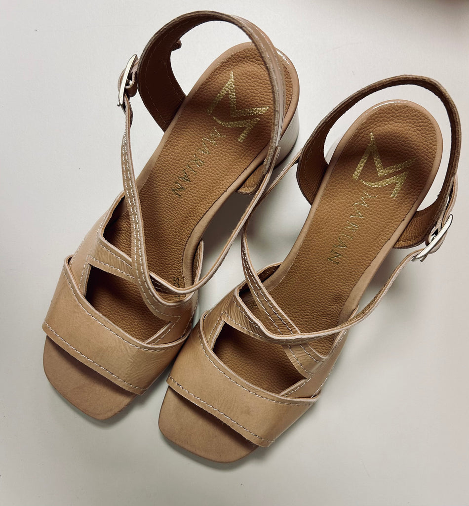 Marian Nude patent sandal 25074