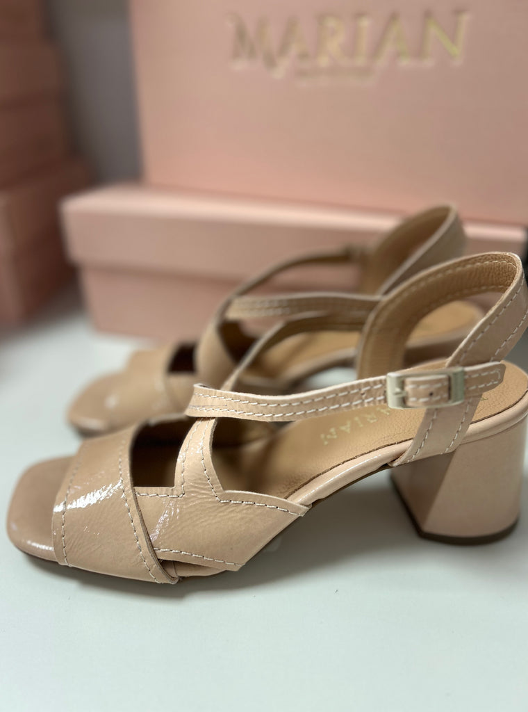 Marian Nude patent sandal 25074