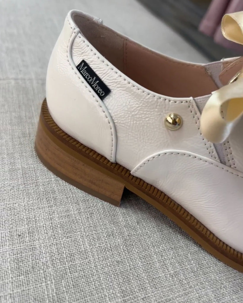 Marco Moreo white & Gold shoe 25037