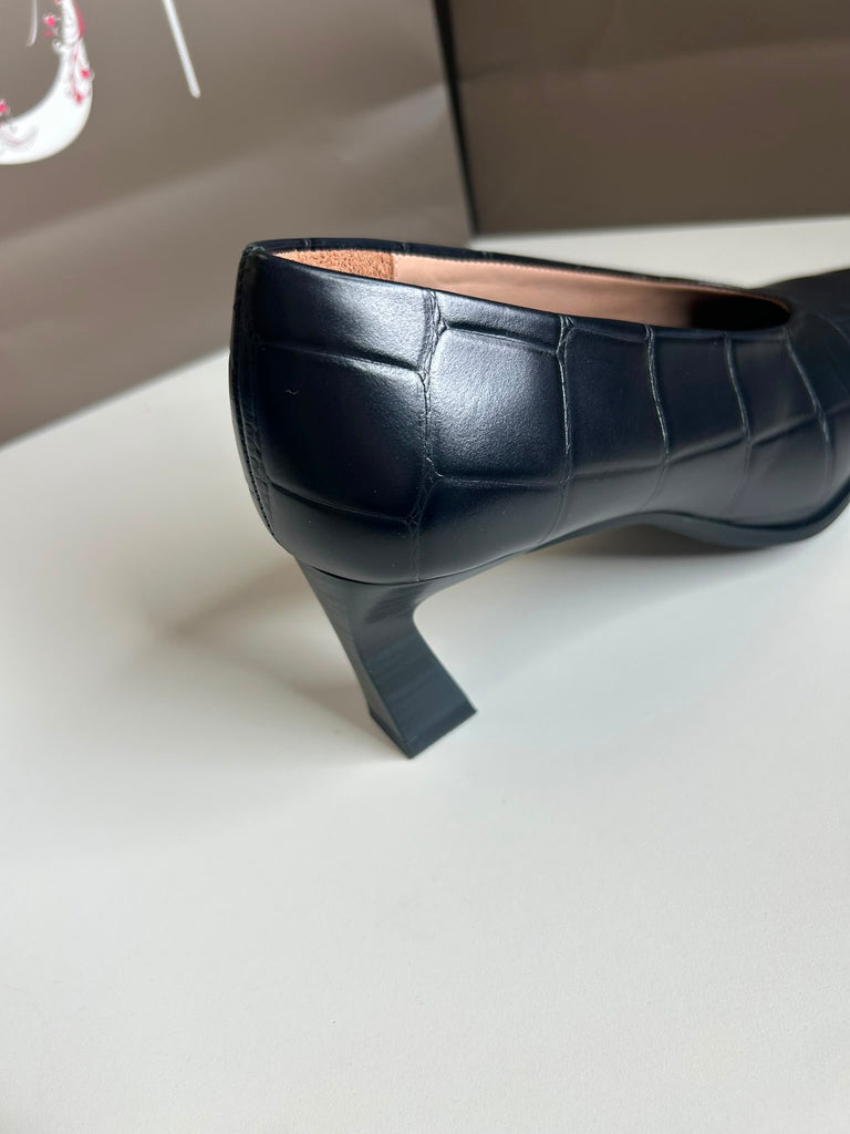 Hispanitas 261119 Blk/Cocoa Court Shoe