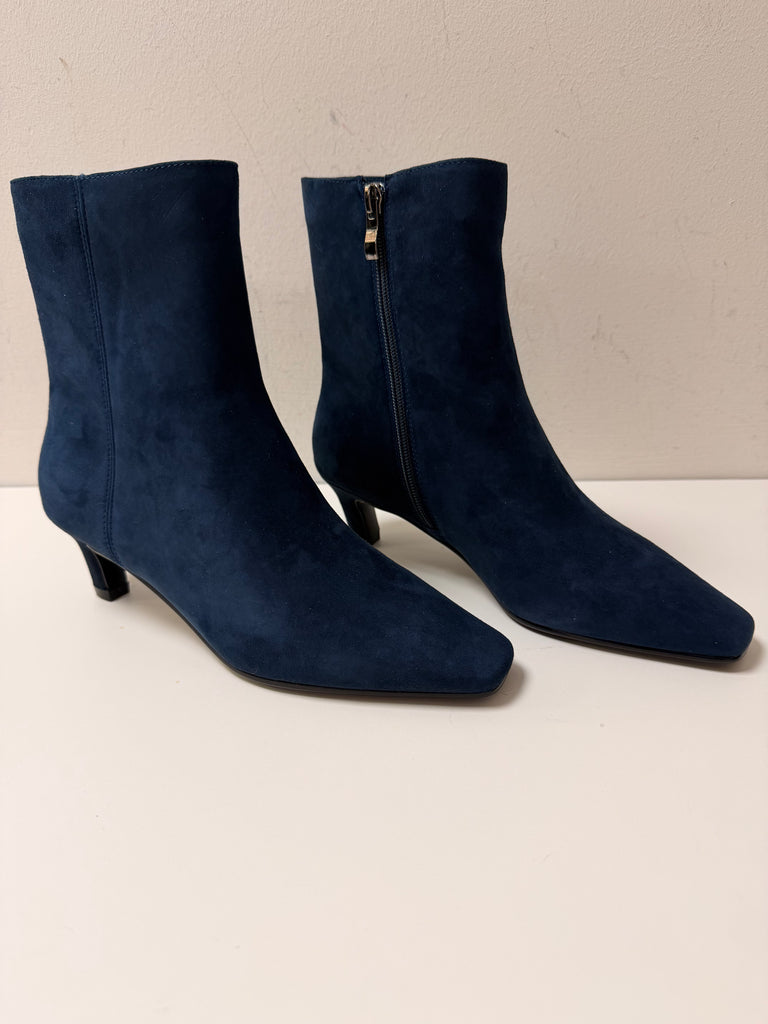 Pedro Anton Navy Suede boot 261147
