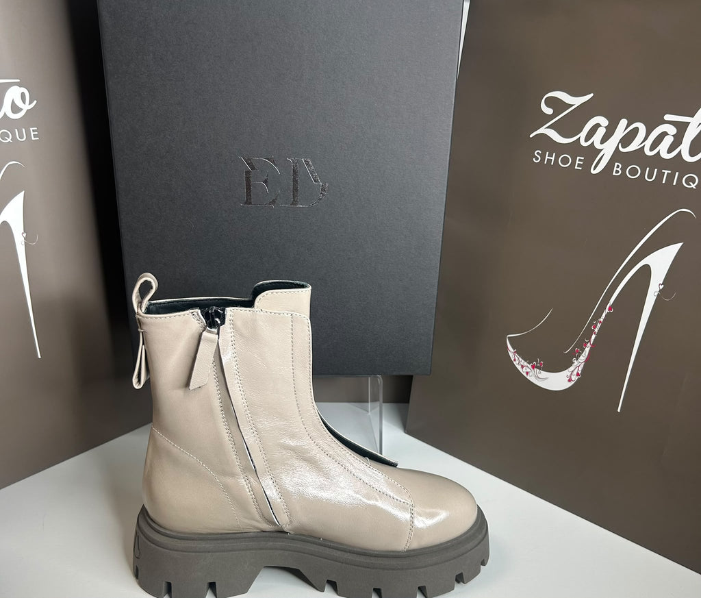 Ernesto Dolani Rio Off white boot