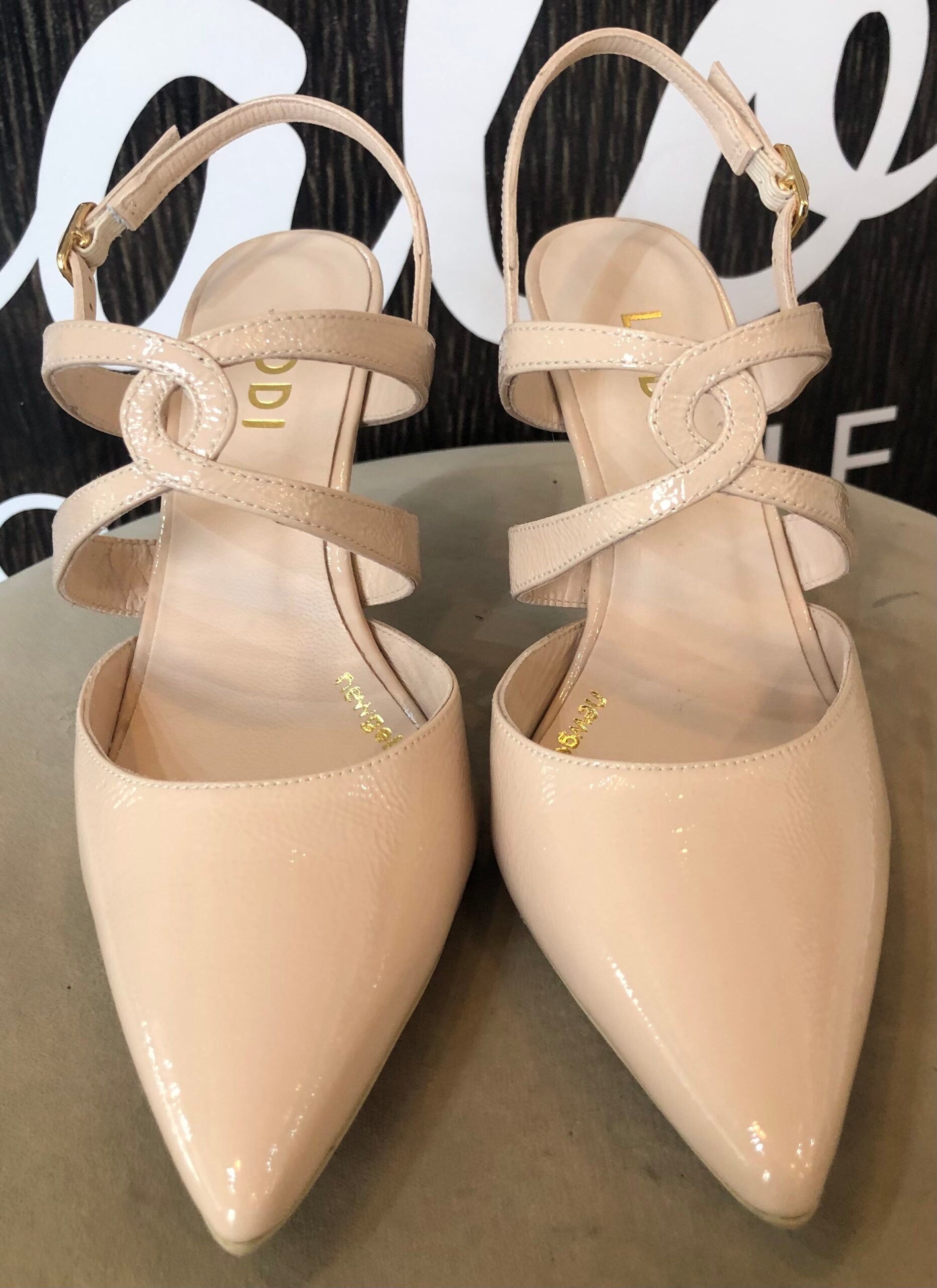 Lodi Rianes Nude patent slingback heels  24008