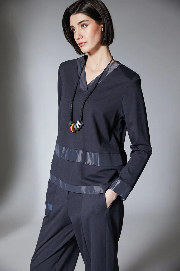 Peruzzi Taffeta Trim Top W25144