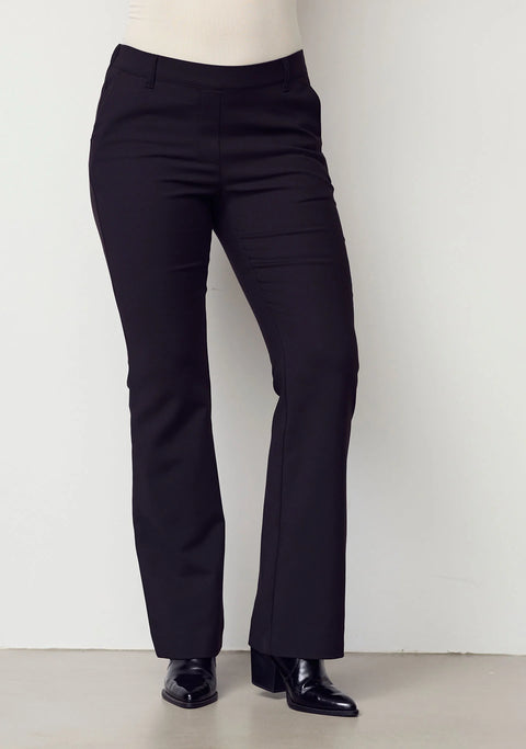 Isay Veneto Flare Pant