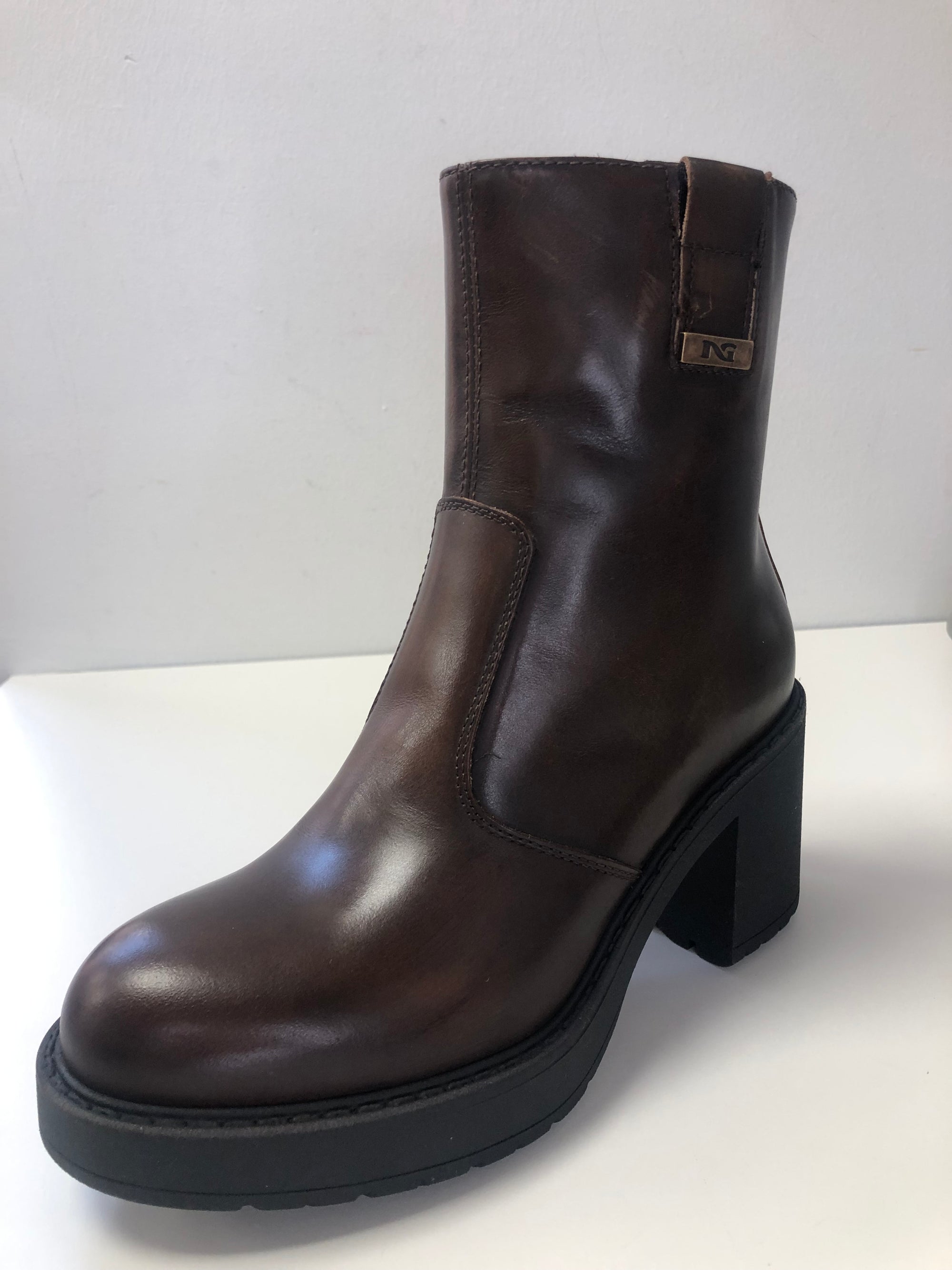 NeroGiardini 24191 Boots