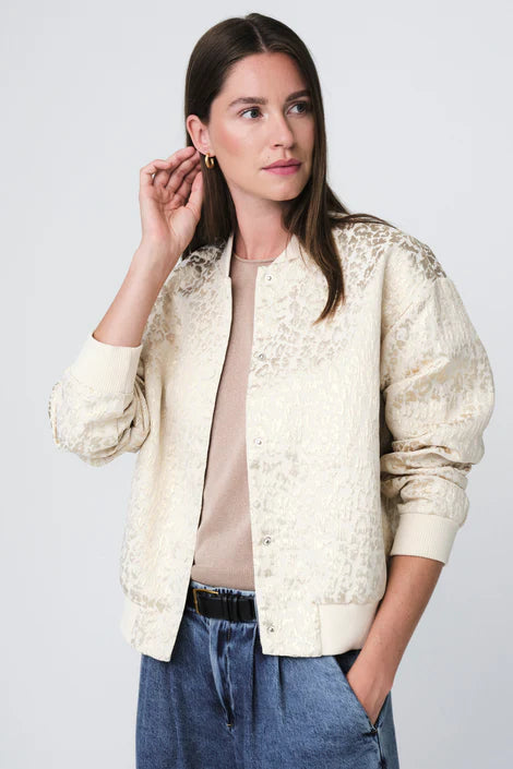 Jane Lushka Maki bomber