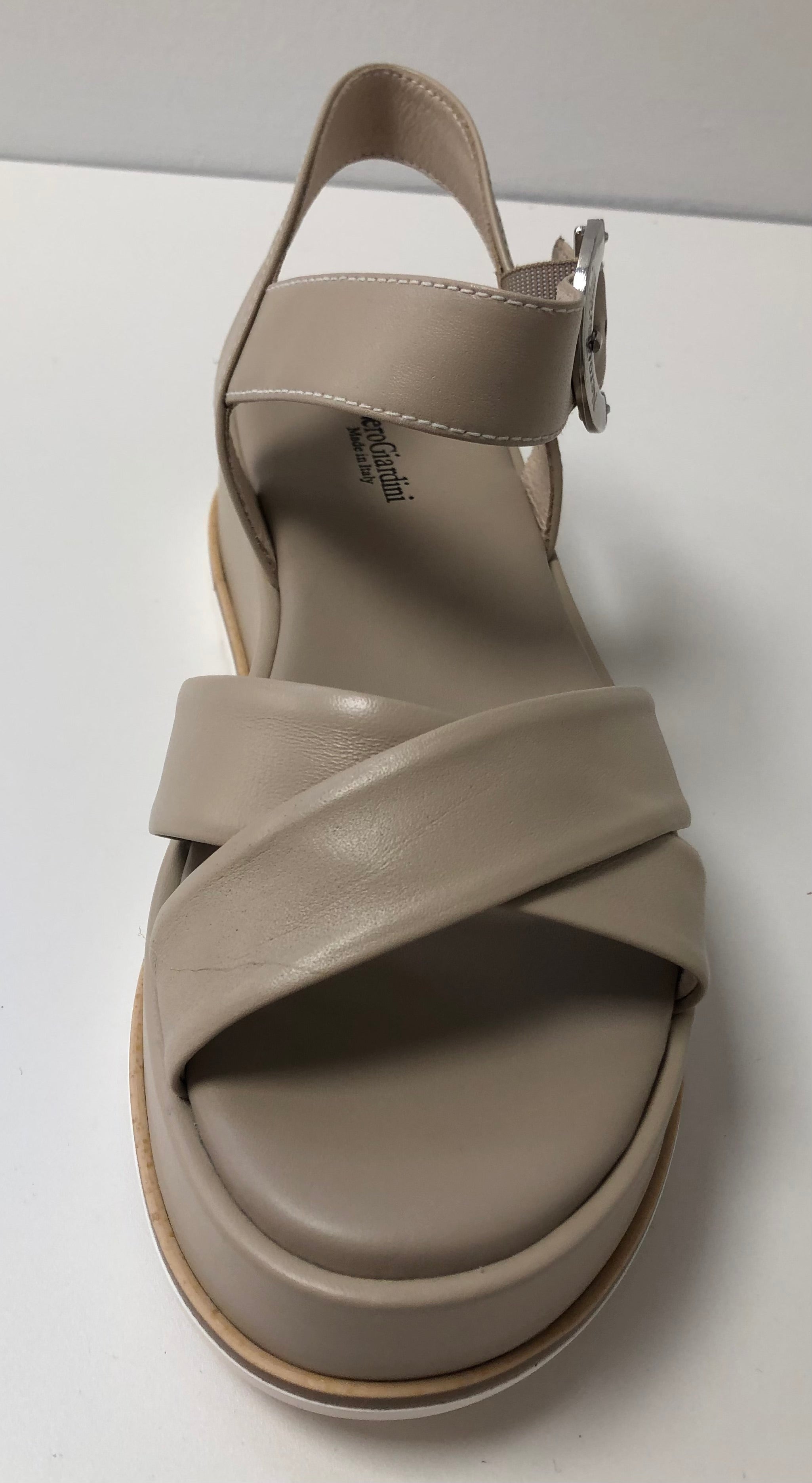 NeroGiardini Sandal 24082