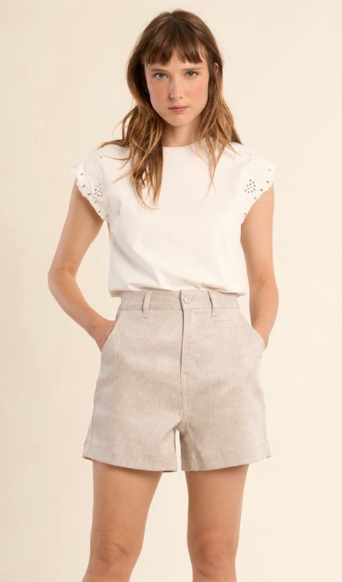 Molly beige shorts