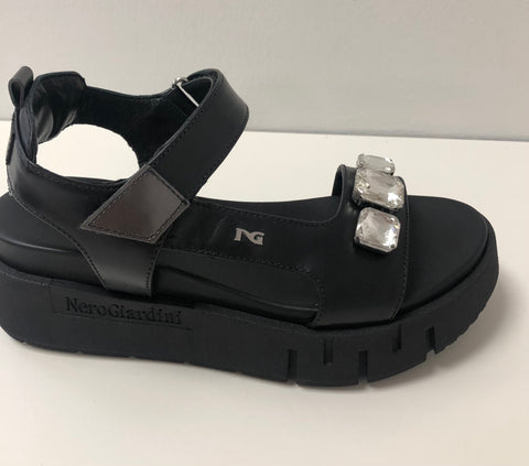 NeroGiardini Sandal 24089