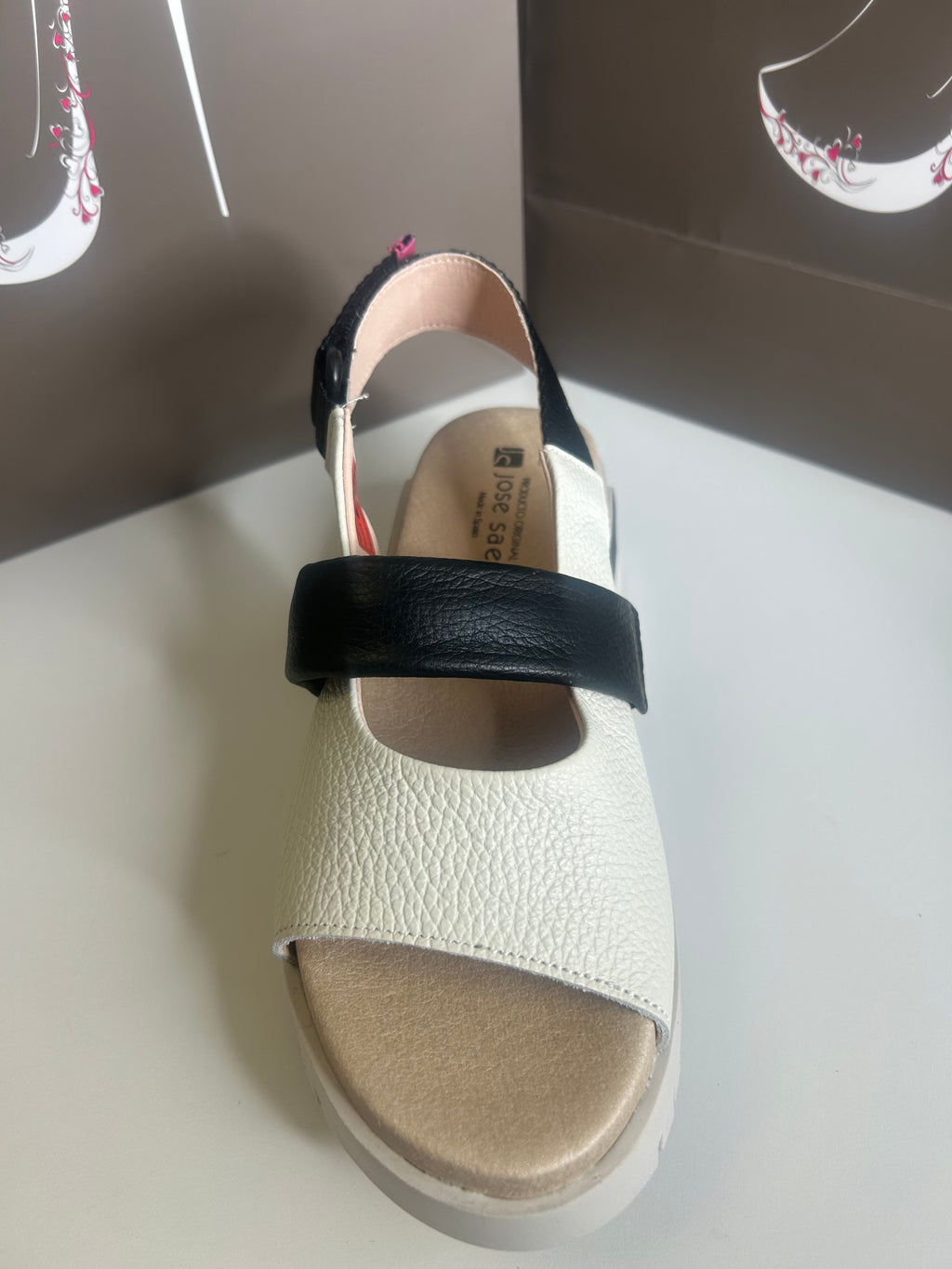 Jose Saenz 261072 Sandal Crm/blk