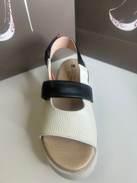 Jose Saenz 261072 Sandal Crm/blk