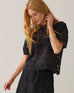 Summum blk lace top 12182