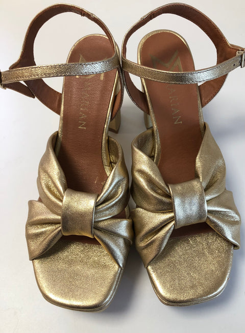 Marian 25139 block heel sandal