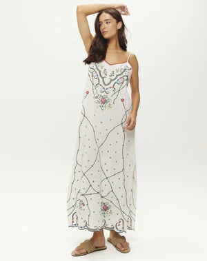 Me369 Lauren Embroidered Linen