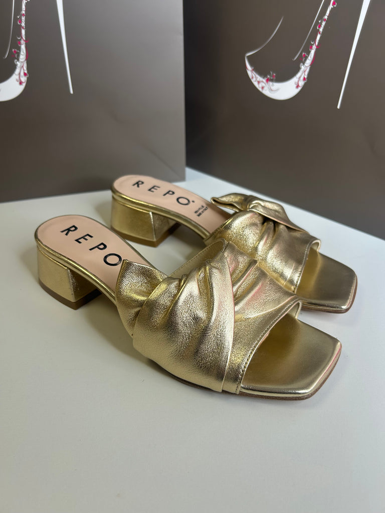 Repo 261081 Platino Low Gold Block Heel