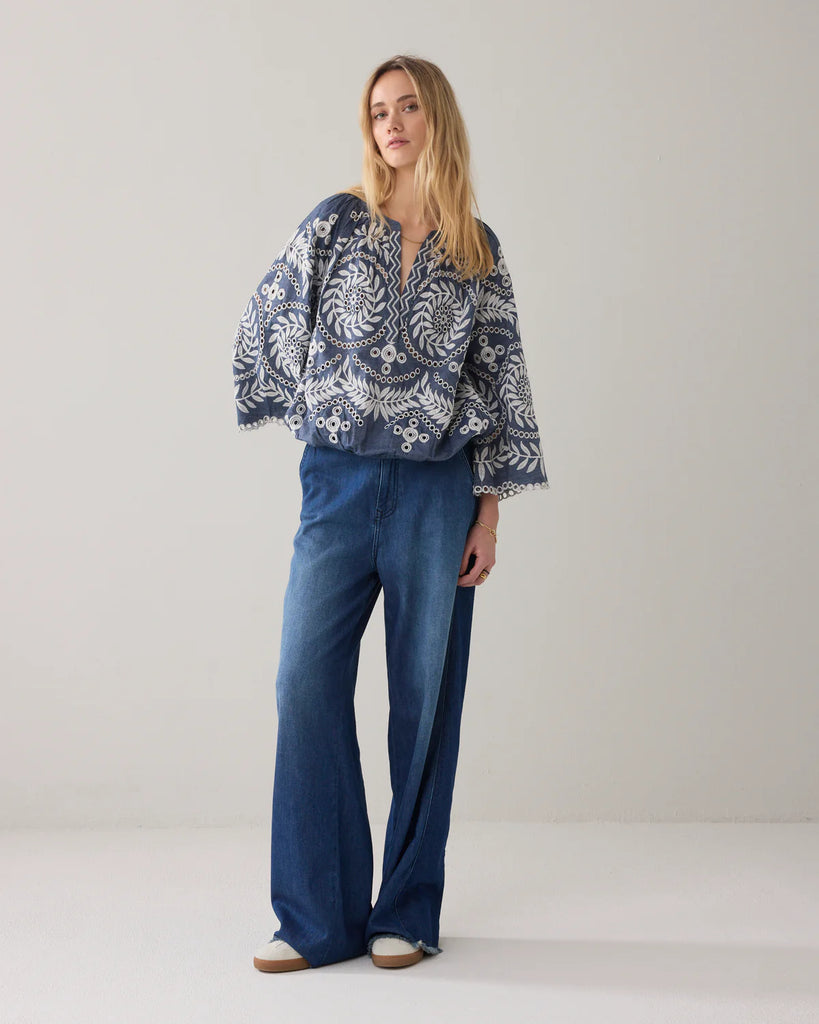 Summum Embroidered Top Chambray
