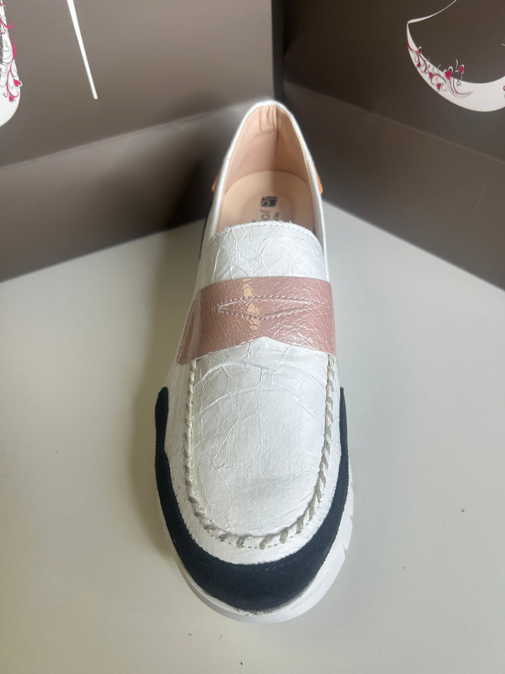 Jose Saenz 261079 shoe white/navy/orange/pink