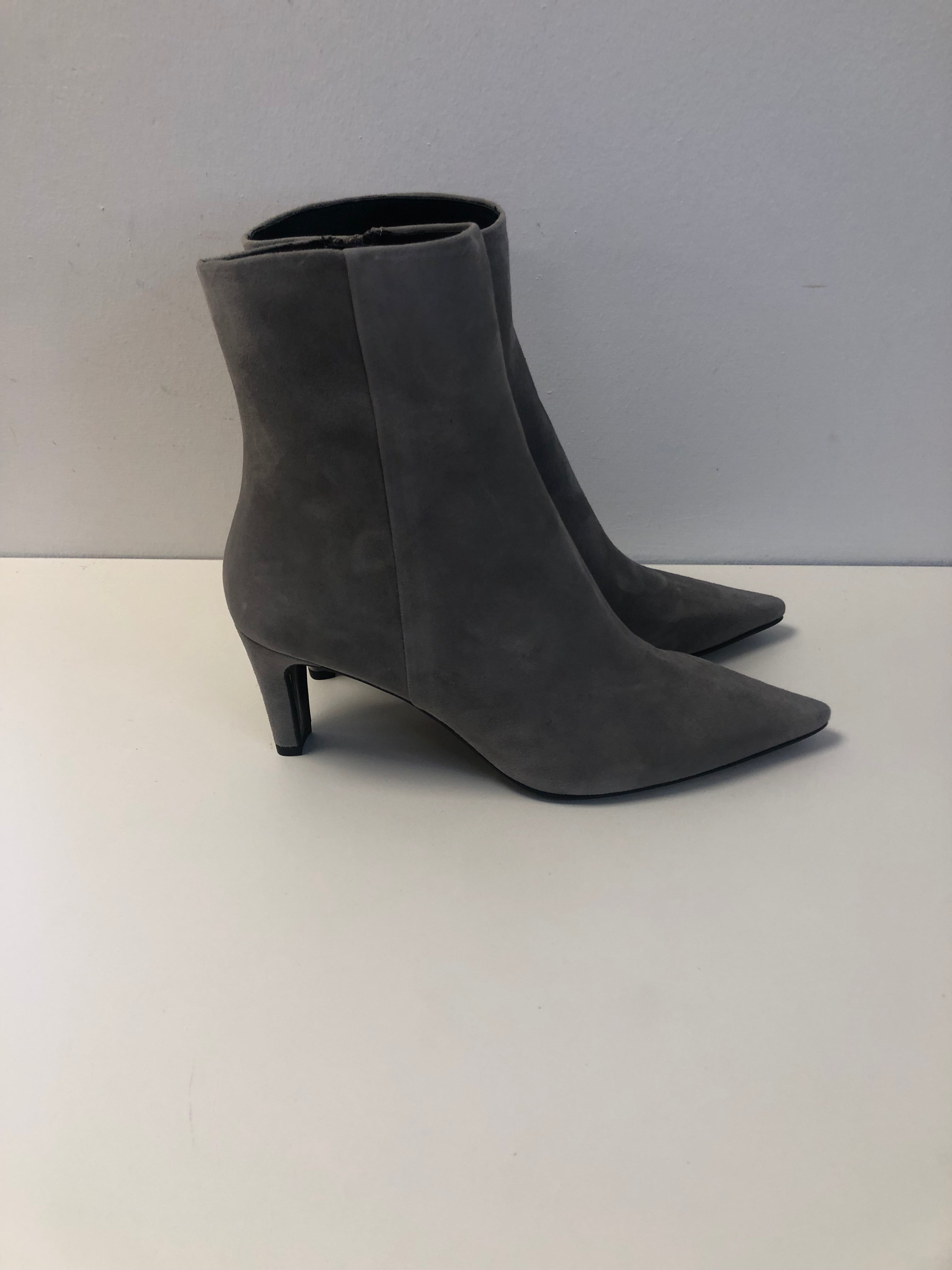 Marian Grey Boot 24163