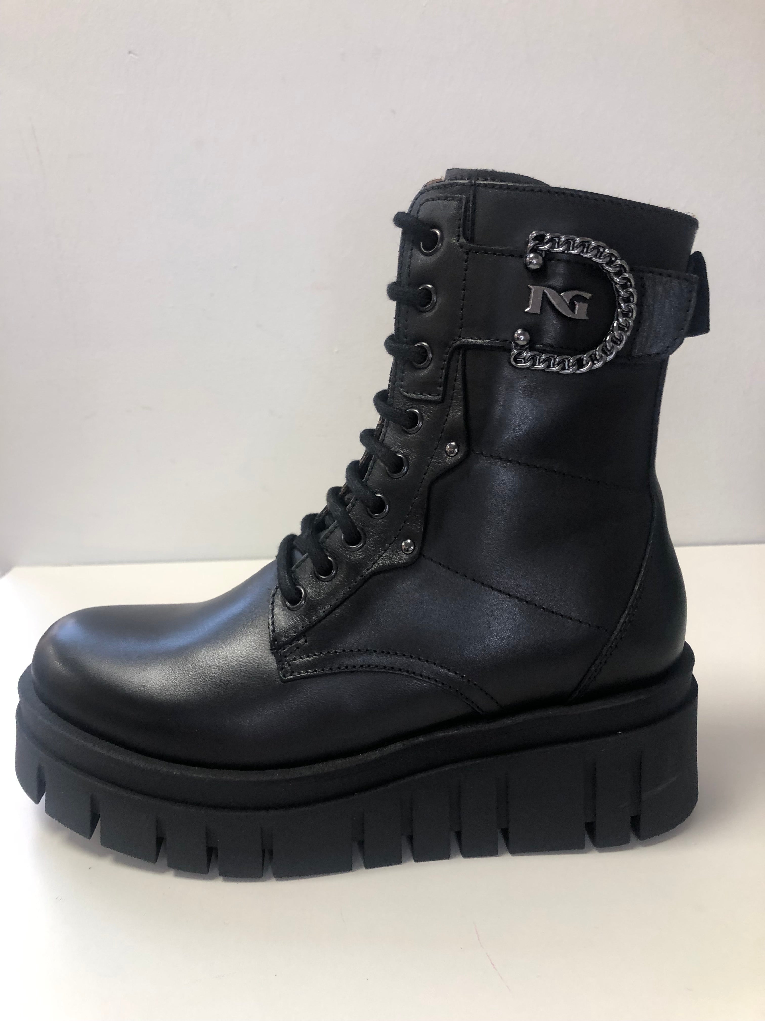 NeroGiardini 24198 Boot