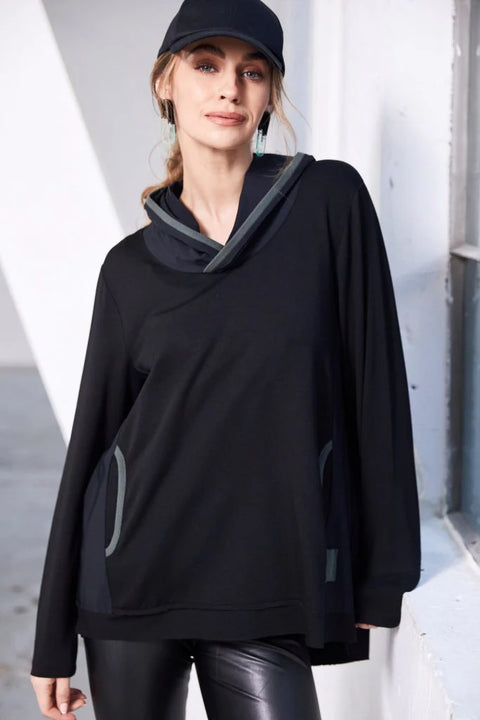 NAW25126 Hooded Top