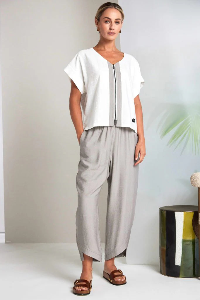 Naya Nas26159 v neck top zip detail