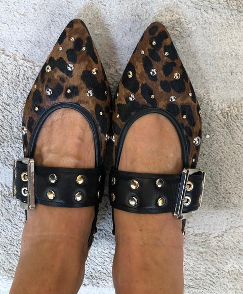 Lodi Leopard print & stud pump