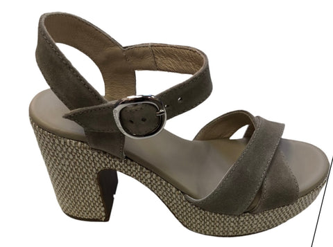 NeroGiardini 25046 Sandal Taupe suede